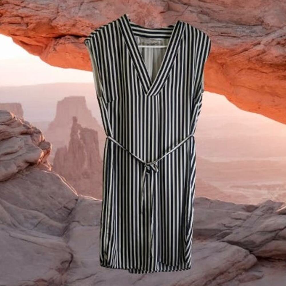H&M 2 sleeveless black and white vertical stripe V-neck polyester lined dress.